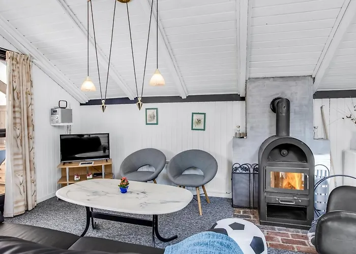 Holiday home Solvejk - 800m From The Sea By Interhome