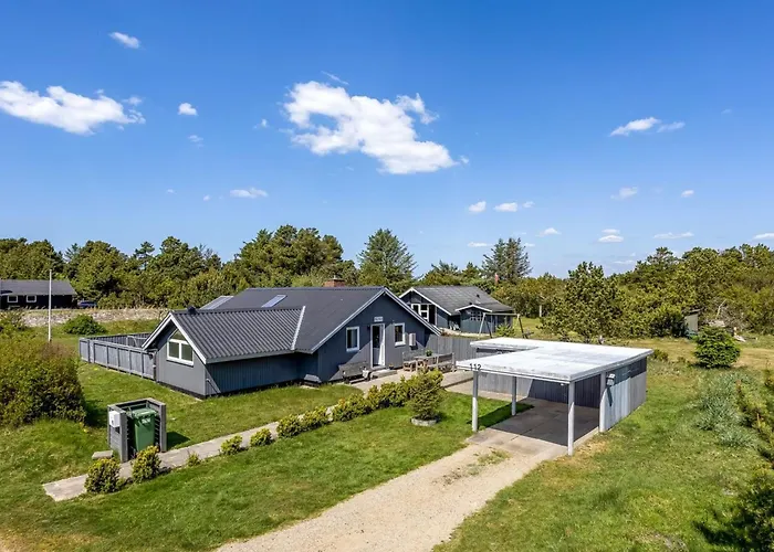 Holiday home Solvejk - 800m From The Sea By Interhome *